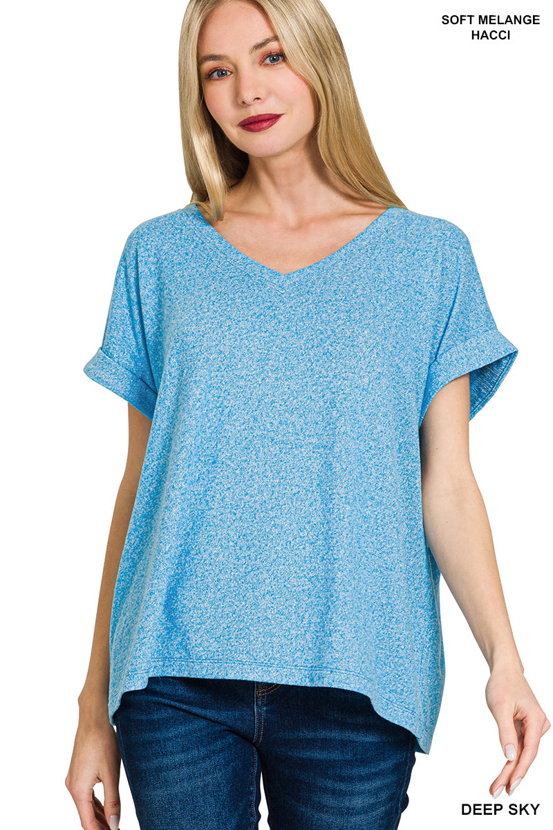 THE EVERYDAY HACCI V-NECK TEE