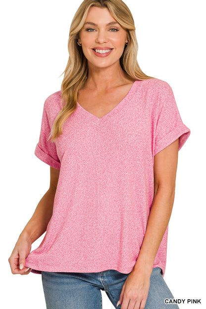 THE EVERYDAY HACCI V-NECK TEE