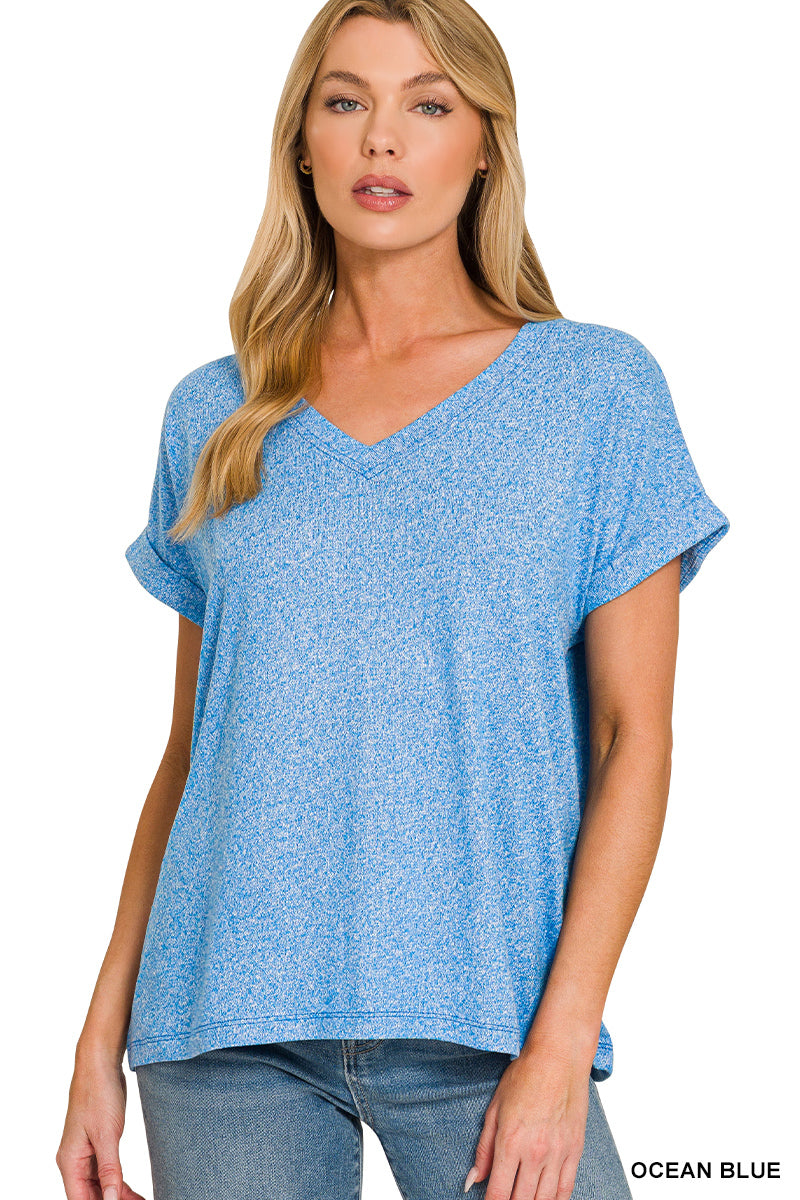 THE EVERYDAY HACCI V-NECK TEE